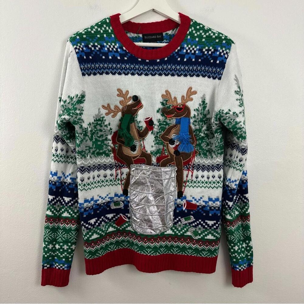 Blizzard Bay Moose Drinking Christmas Sweater Men's Size S